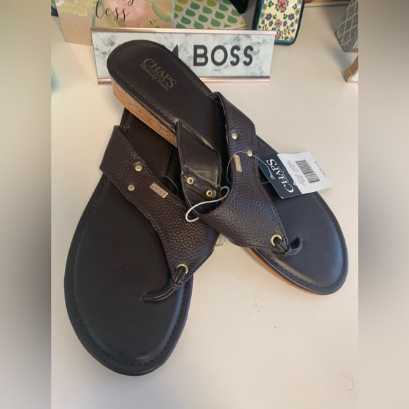 NWT Chaps Flip Flops size 11 - Picture 7 of 16